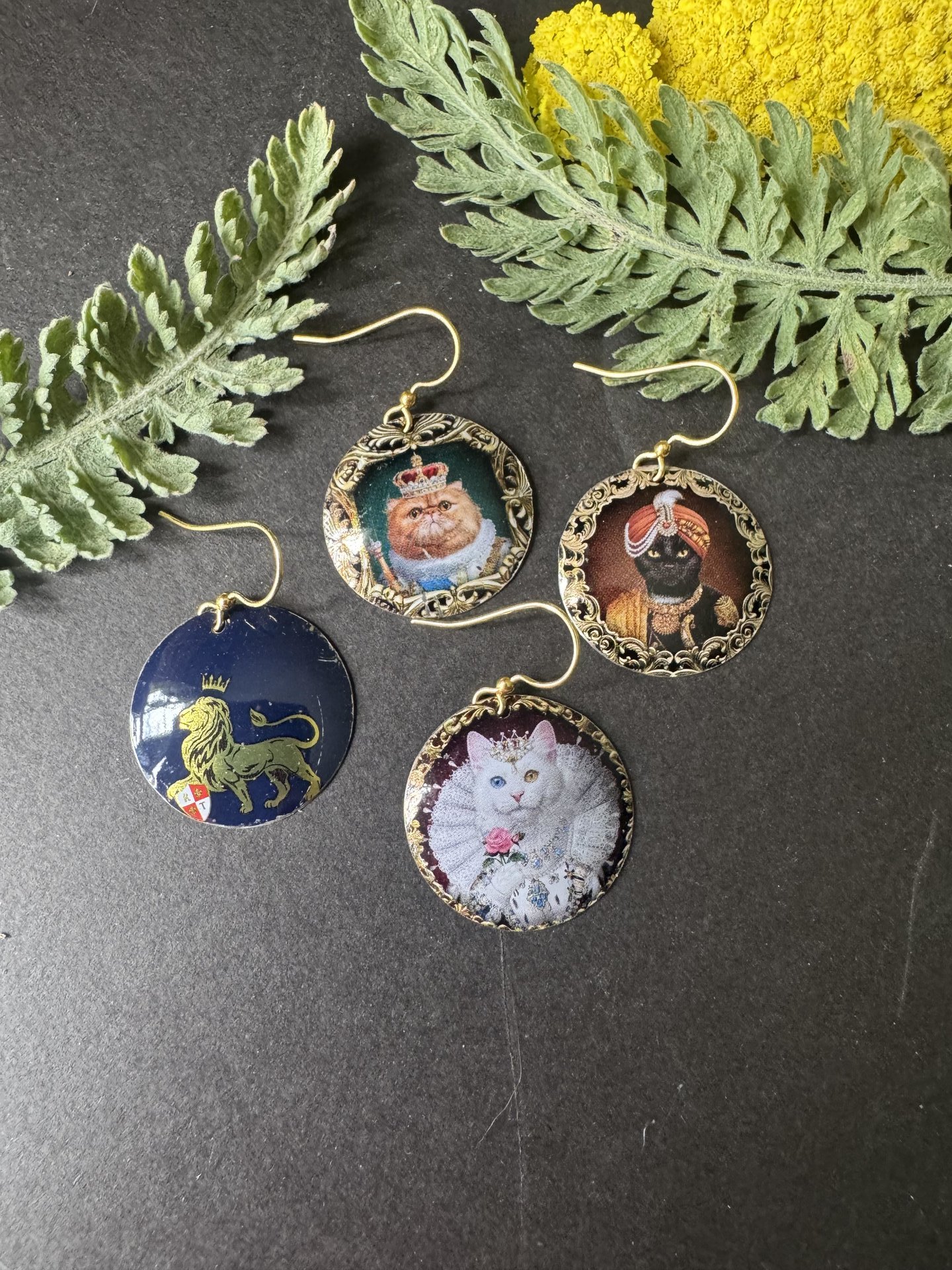 Richard Set of 4 Royal Cats Tin Earrings