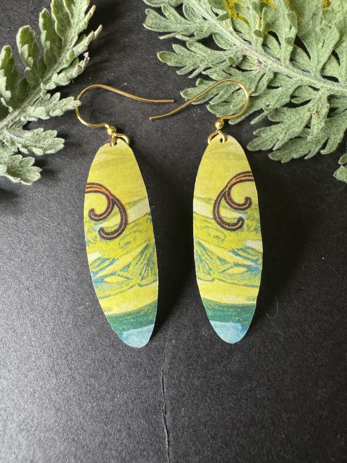 Oval Wisp Lefèvre Tin Earrings