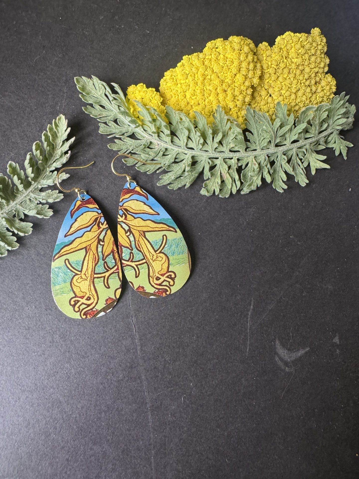 Drop Flora Lefèvre Tin Earrings