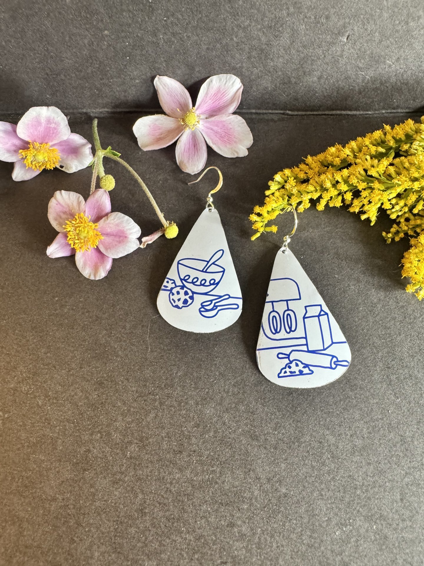 Baking Levain Tin Earrings