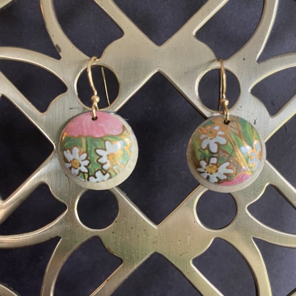 Nested Pansies Ecru A Tin Earrings