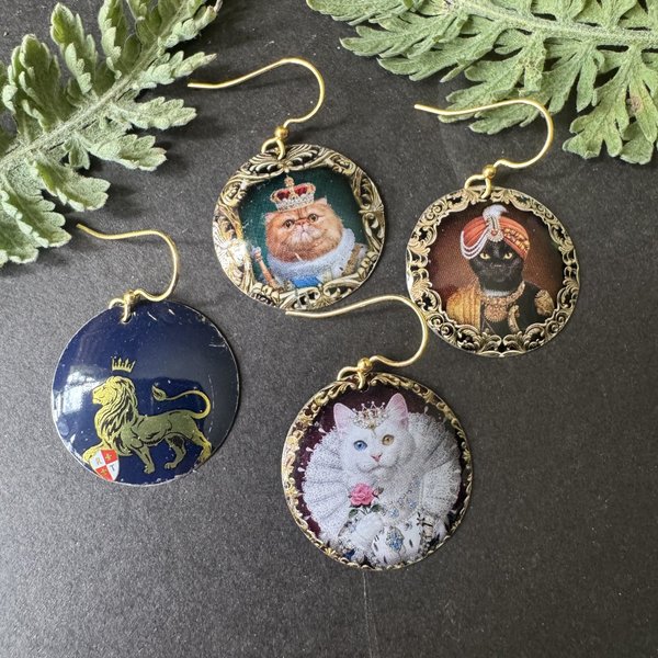Richard Set of 4 Royal Cats Tin Earrings