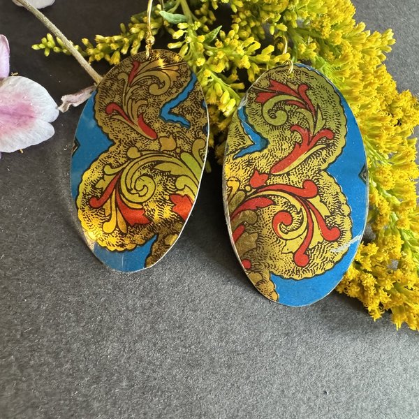 Large Oval 8s Shiny Tin Earrings